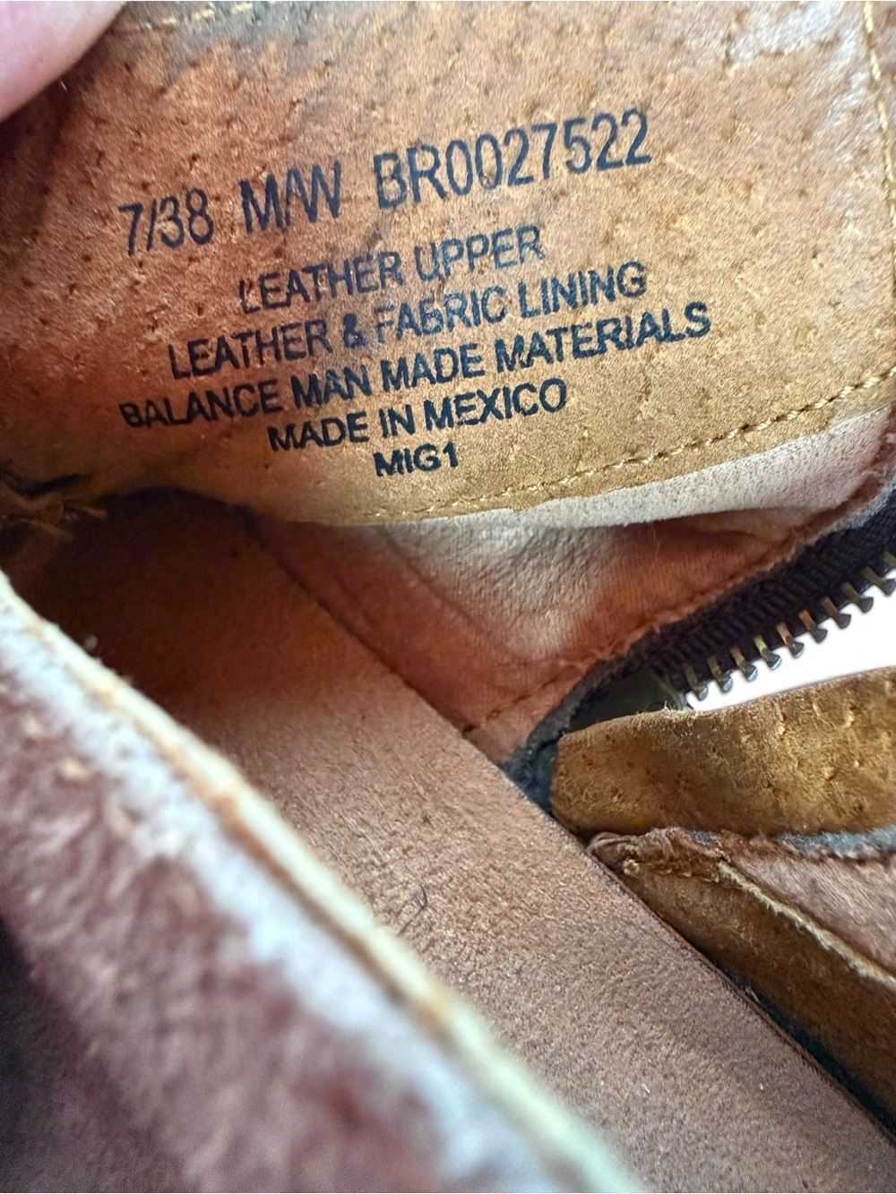 Born Tora Womens 7 Brown Suede Leather Side Zip Ankle Boots Booties - Picture 7 of 7